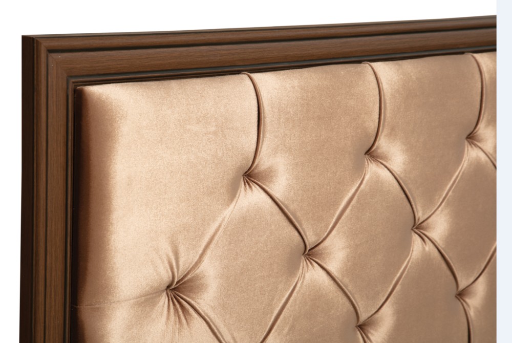 foto-gabriela krovat4.png